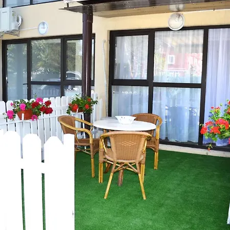 Stile Capri Cu Terasa Alfa * ساتورْنْ